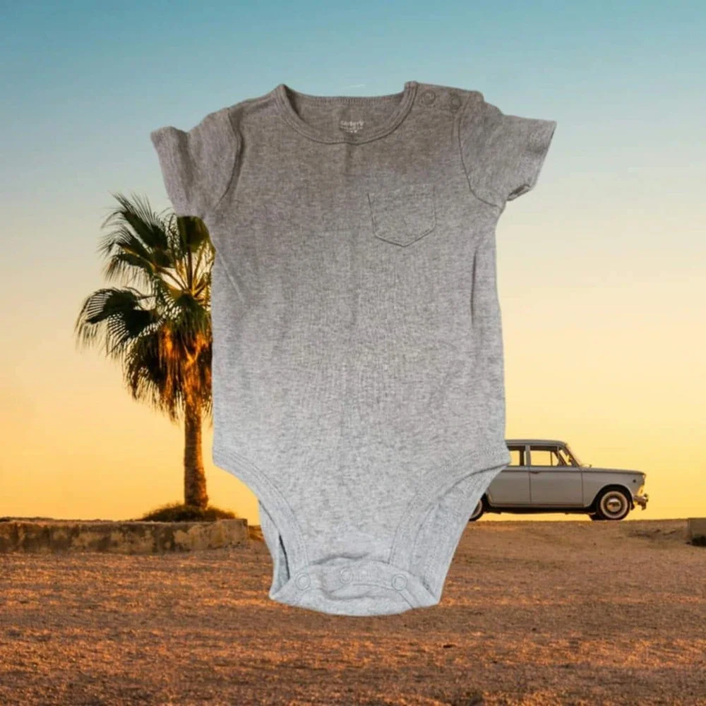 Baby Carter's 4 Onesie‎ Bundle Size 6 Months (D59)